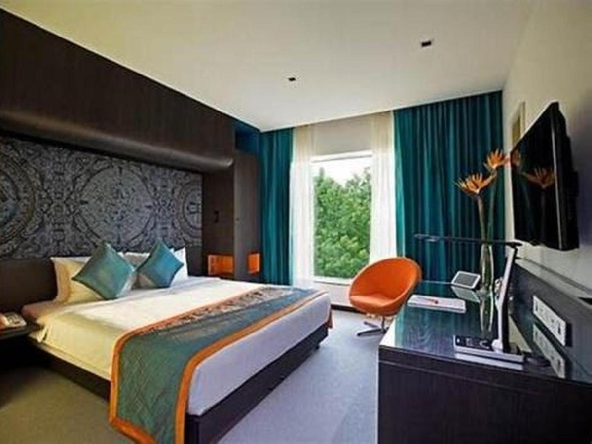 Triton By Shyama Hotels & Resorts Raipur  Exterior photo